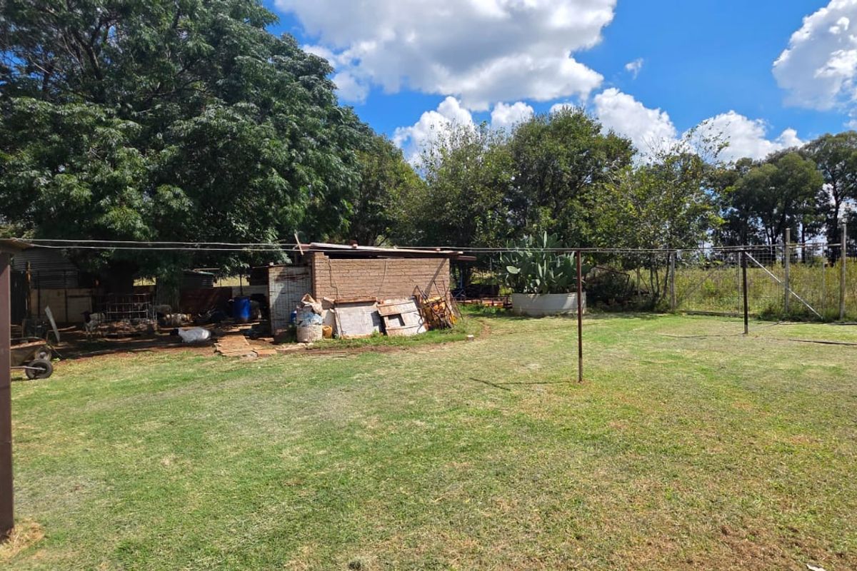 Expansive 2.14 Hectare Plot – Comfort, Space & Self-Sustainable Living - Photo 3