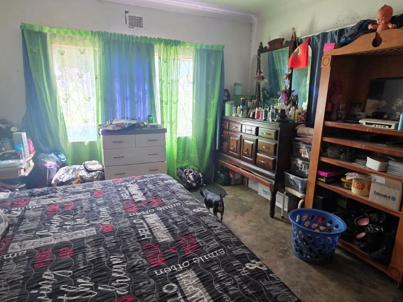 Expansive 2.14 Hectare Plot – Comfort, Space & Self-Sustainable Living - Photo 2