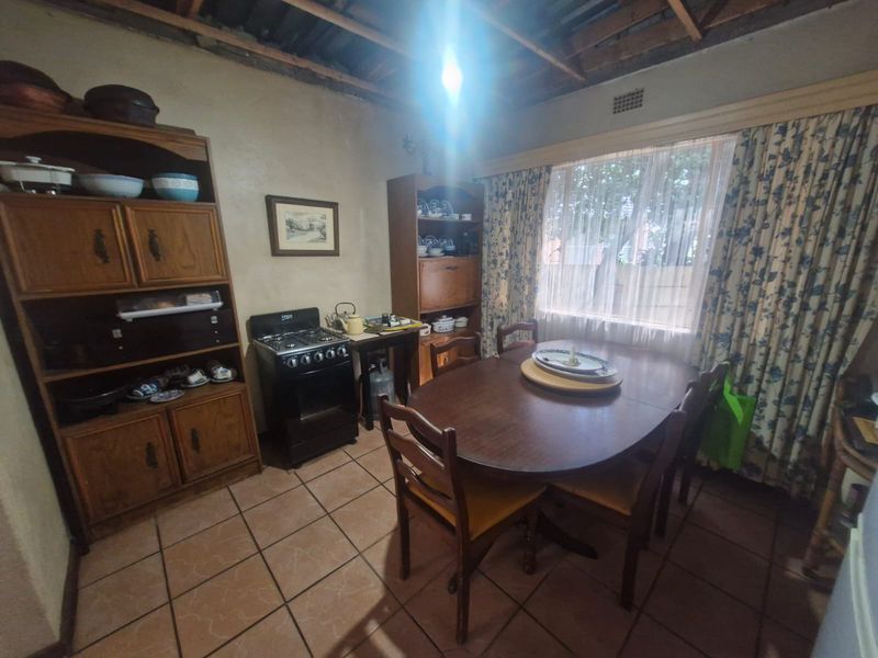 3-Bedroom Home For Sale in Sunairpark {Great Potential} - Photo 9