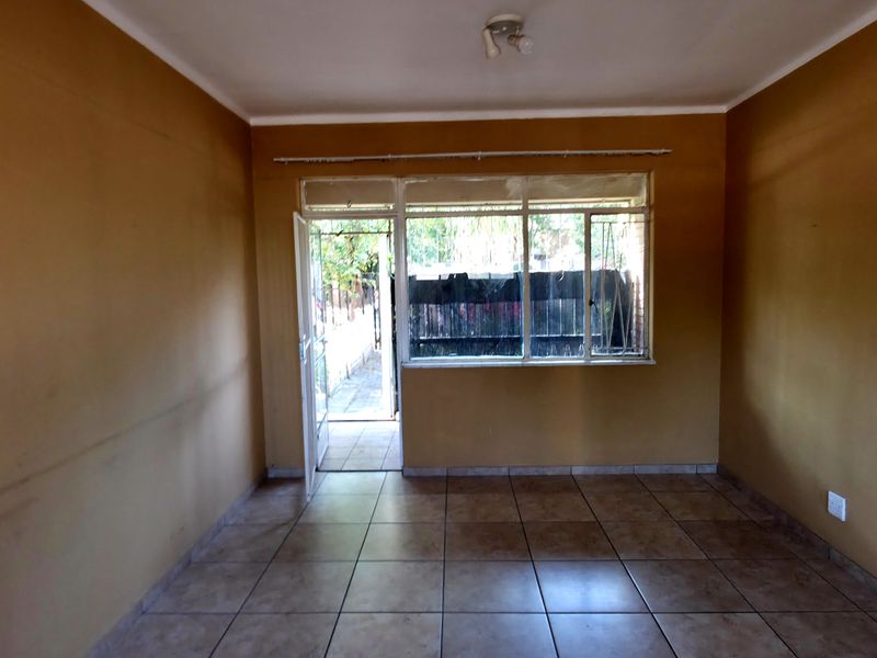 Sophisticated Two-Bedroom Residence with Private Garage - Photo 9