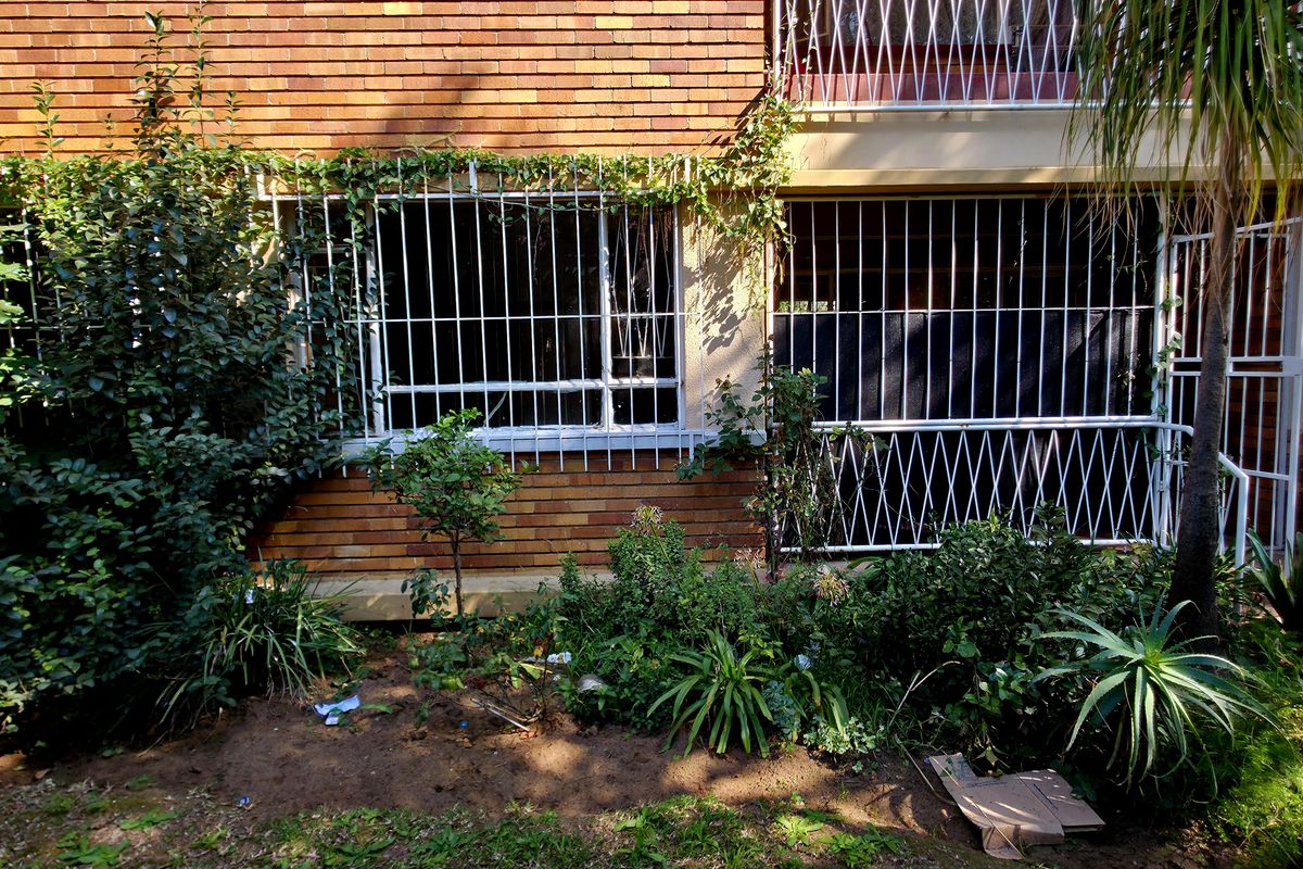 Sophisticated Two-Bedroom Residence with Private Garage - Photo 3