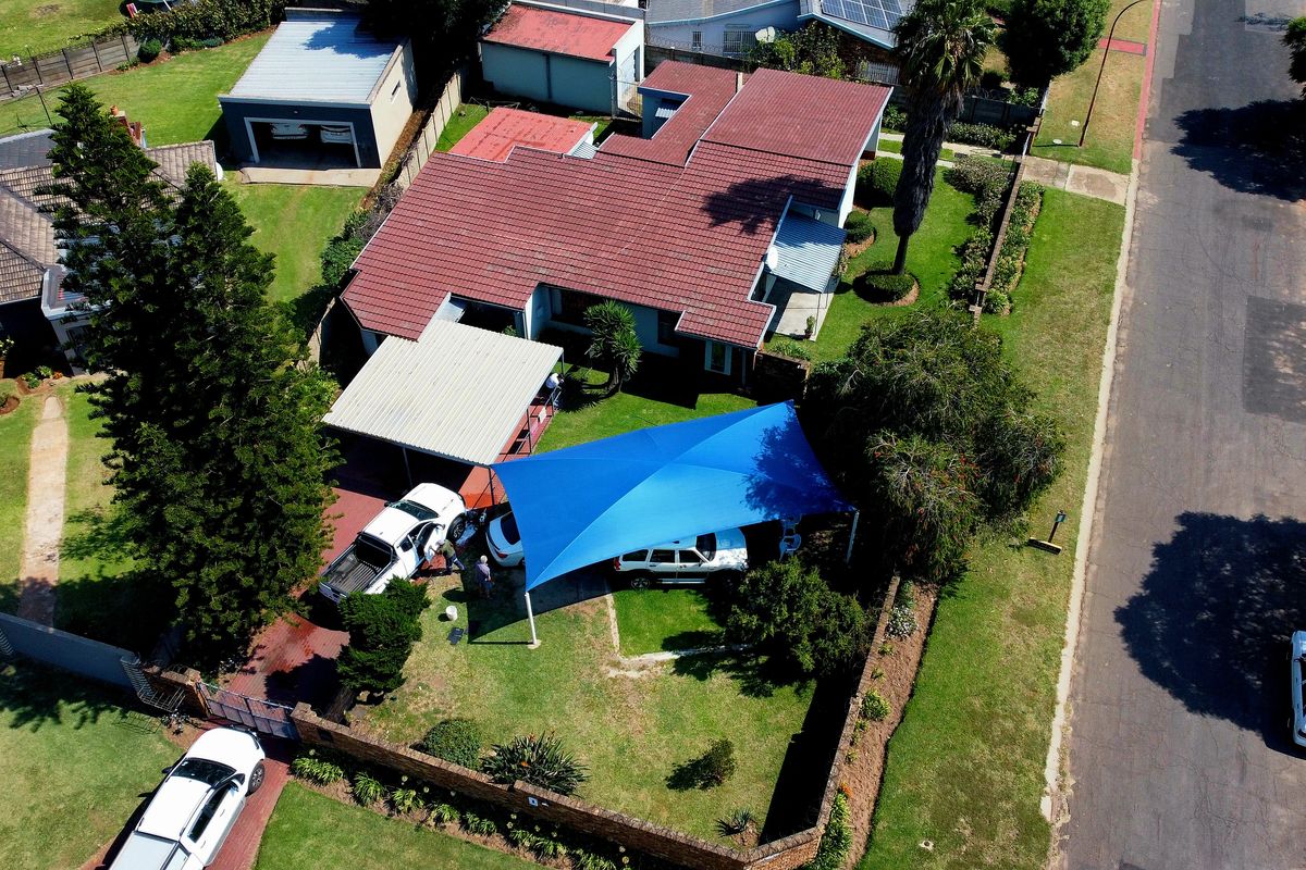 Residential property with potential for business - Photo 3