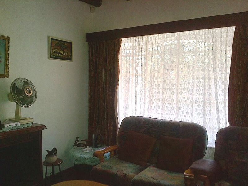 Spacious Family Home to Rent in Vaalpark! - Photo 10