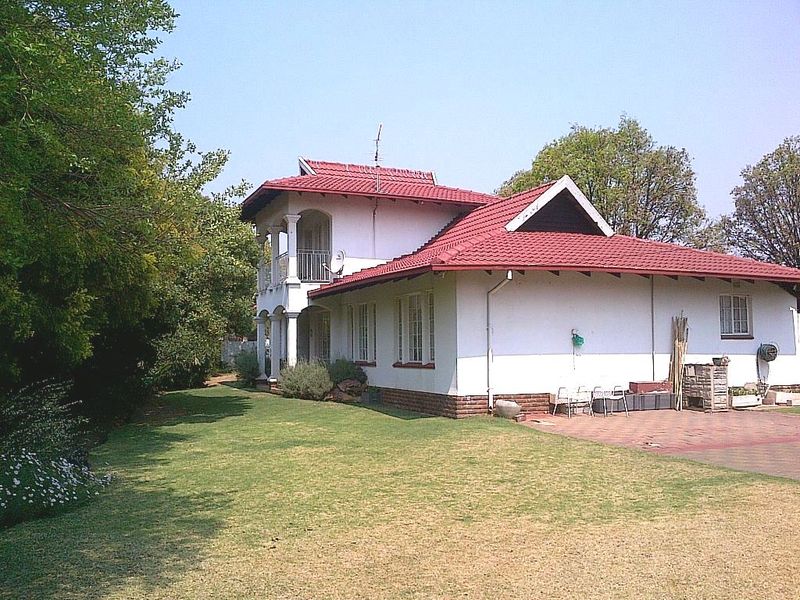 Spacious Family Home to Rent in Vaalpark! - Photo 6