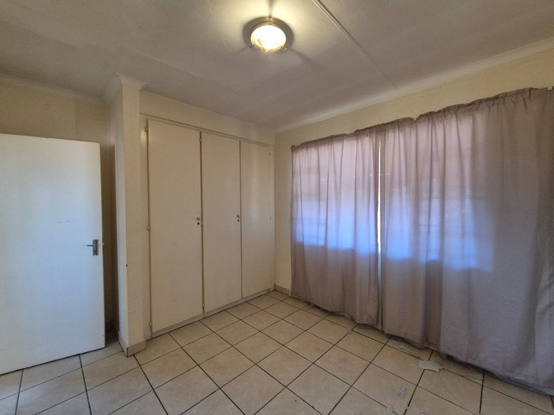 Why Rent When You Can Own? Affordable 1-Bedroom Gem in Kenleaf! - Photo 7