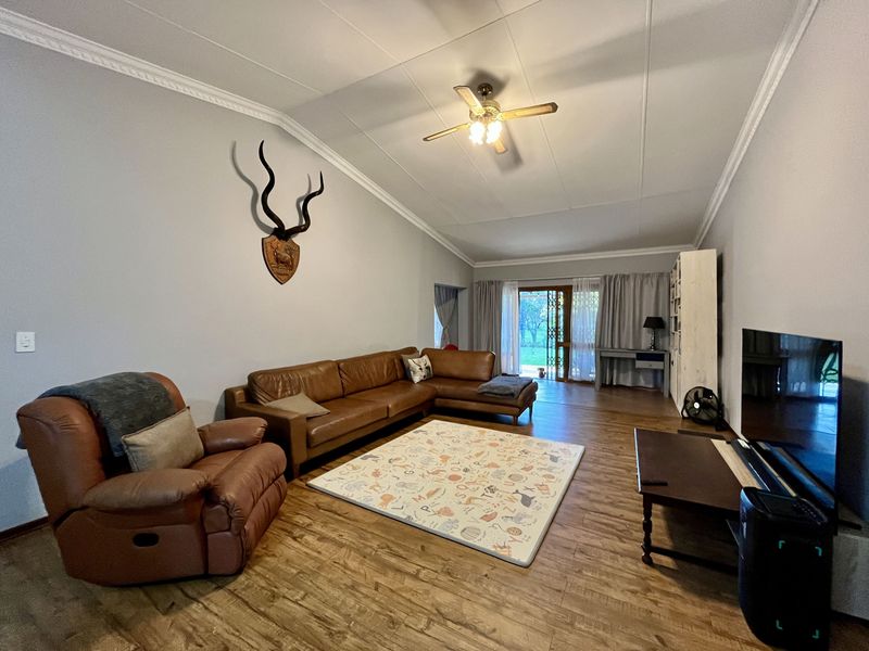 Modern 3-Bedroom Home with Eco-Friendly Features in Secure Palmeira Estate, Bela Bela - Photo 8