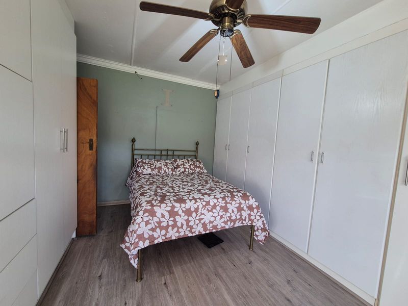 *!EXQUISITE PROPERTY FOR SALE- A TRUE GEM!* - Photo 6