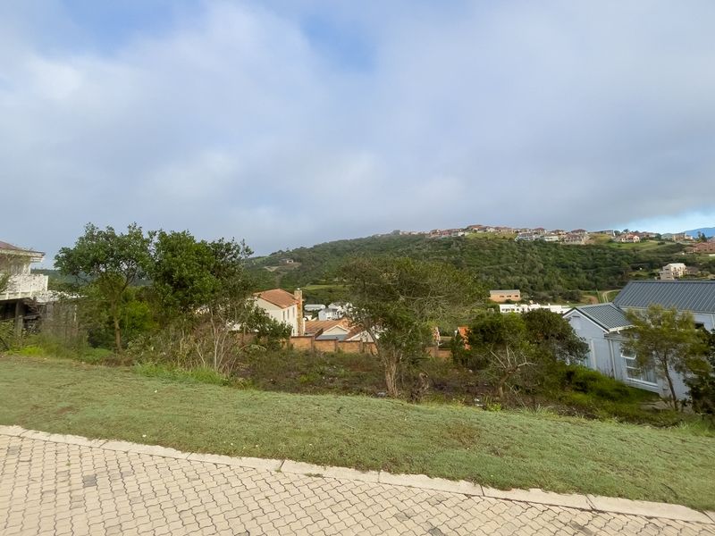 Prime vacant stand with magnificent views – and a whole lot of potential! - Photo 4