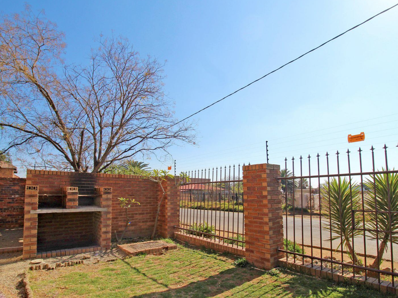 1-bedroom, 1-bathroom apartment for Sale in Kempton Park - Photo 9