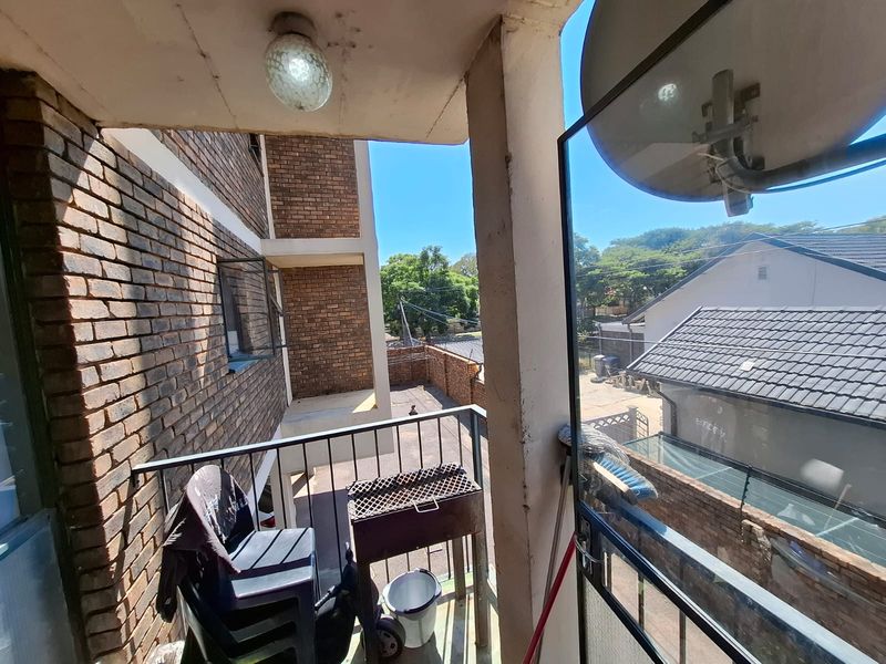 Apartment For Sale In Pretoria - Photo 5