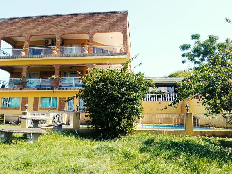 Elegant Coastal Living in Tugela Padianager - Photo 4