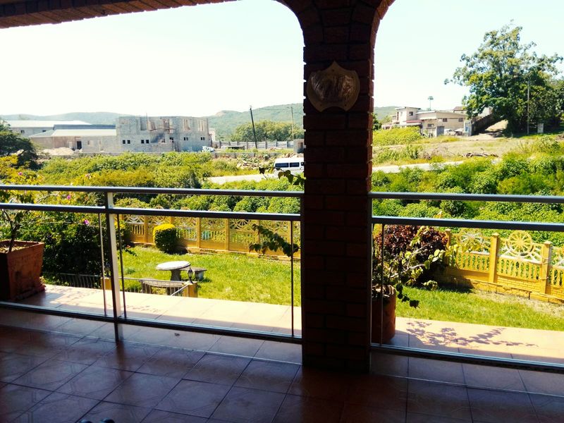 Elegant Coastal Living in Tugela Padianager - Photo 9