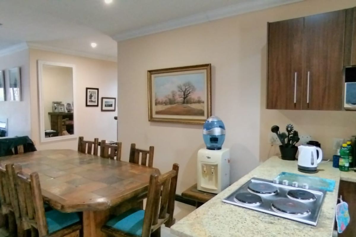 Great property in a great estate! - Photo 5