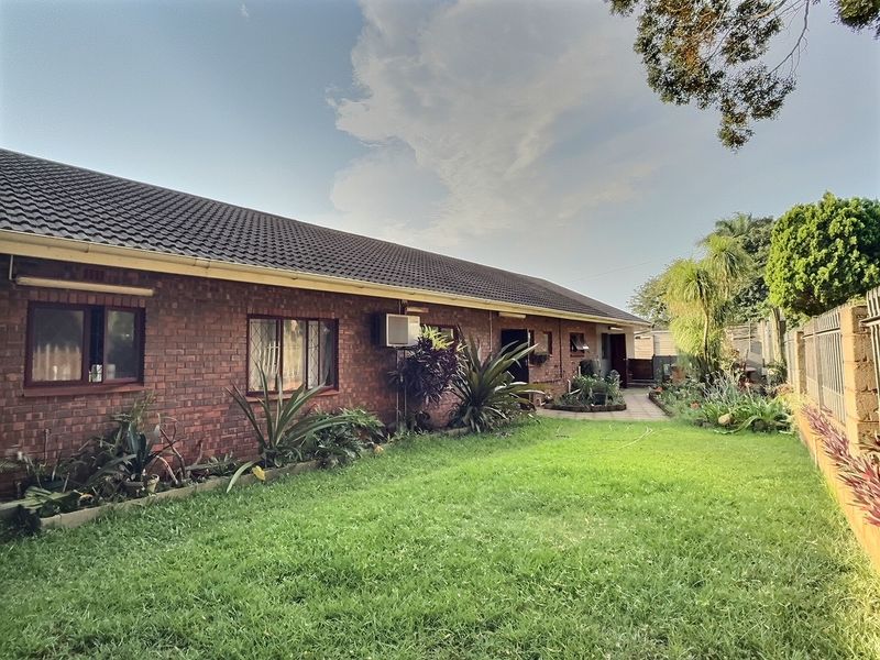 House For Sale In Mtunzini - Photo 2