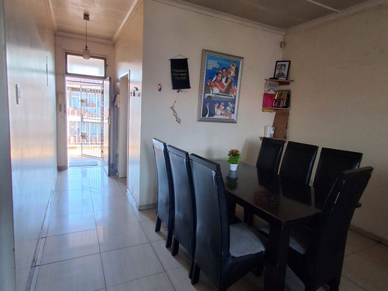 Charming 2-Bedroom Flat in Vereeniging Central. - Photo 6