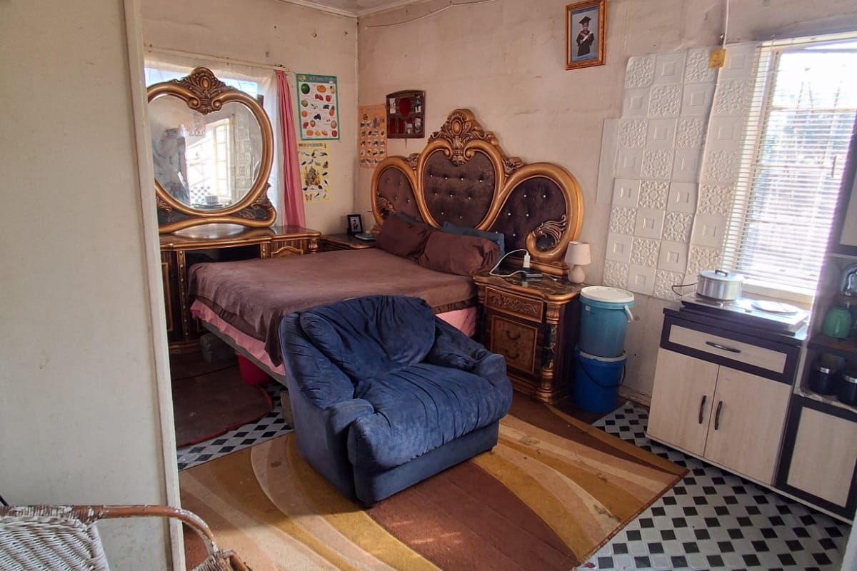 Investment Opportunity – 6-Bedroom Property in Peacehaven, Vereeniging. - Photo 5