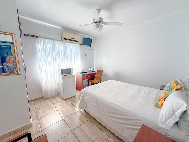 Bed & Breakfast Pending Sale In Empangeni - Photo 10