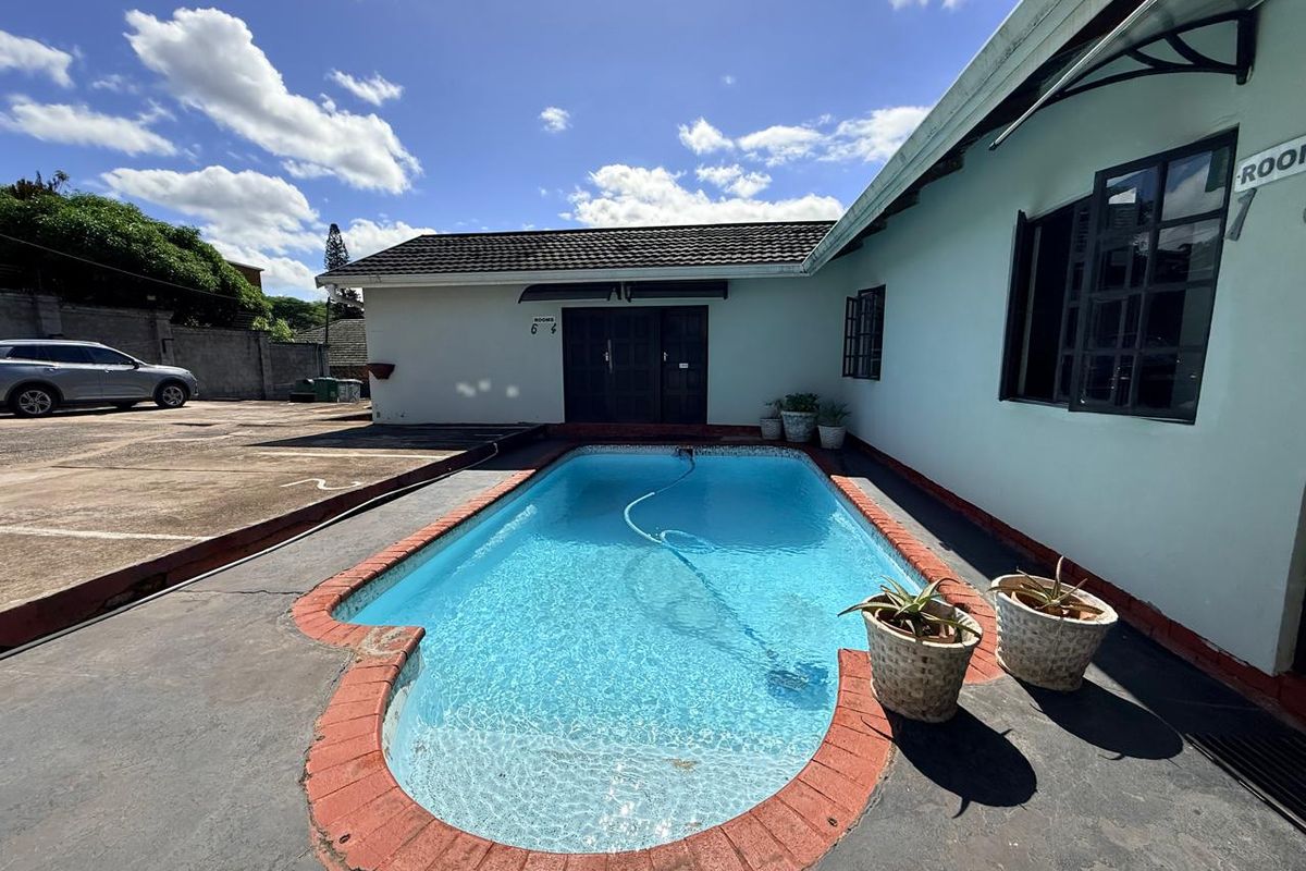 Bed & Breakfast Pending Sale In Empangeni - Photo 2