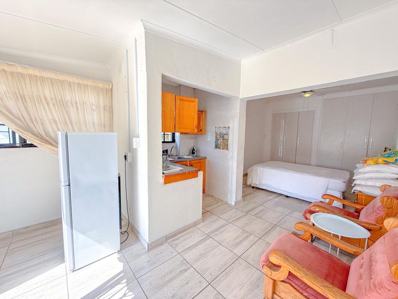 Bed & Breakfast Pending Sale In Empangeni - Photo 8