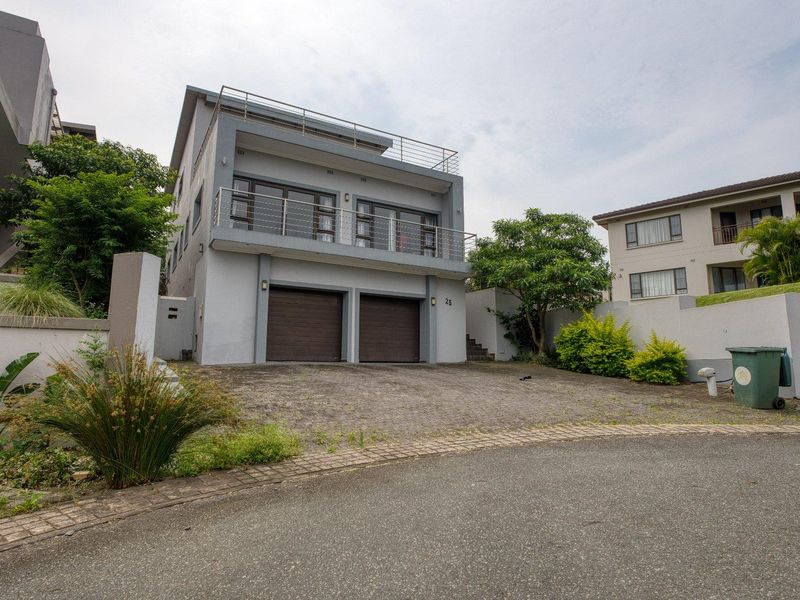 Spacious Freestanding home in Palm Lakes Ballito available to Rent. - Photo 3