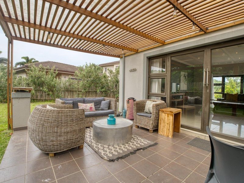 Spacious Freestanding home in Palm Lakes Ballito available to Rent. - Photo 2