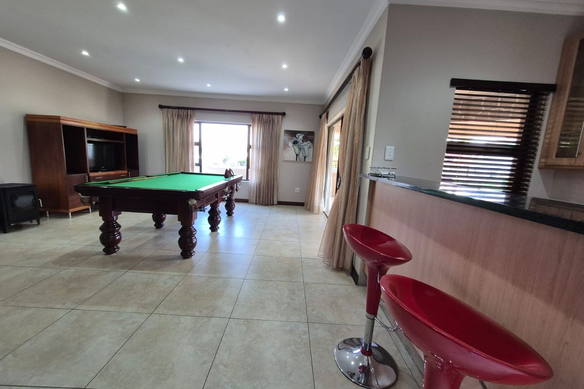 !RIVERFRONT PARADISE ESTATE! - Photo 3