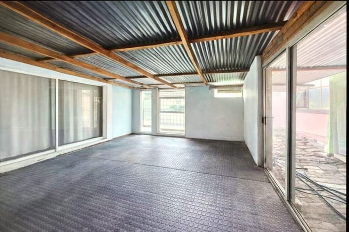 Commercial Property for Sale: Sasolburg CBD Location - Photo 2