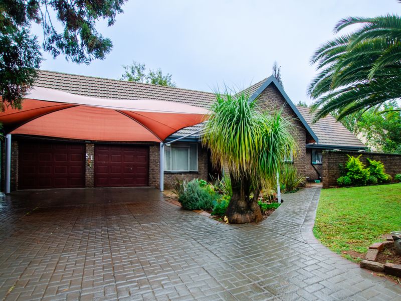 Spacious family home in Rensburg, Heidelberg - Photo 6