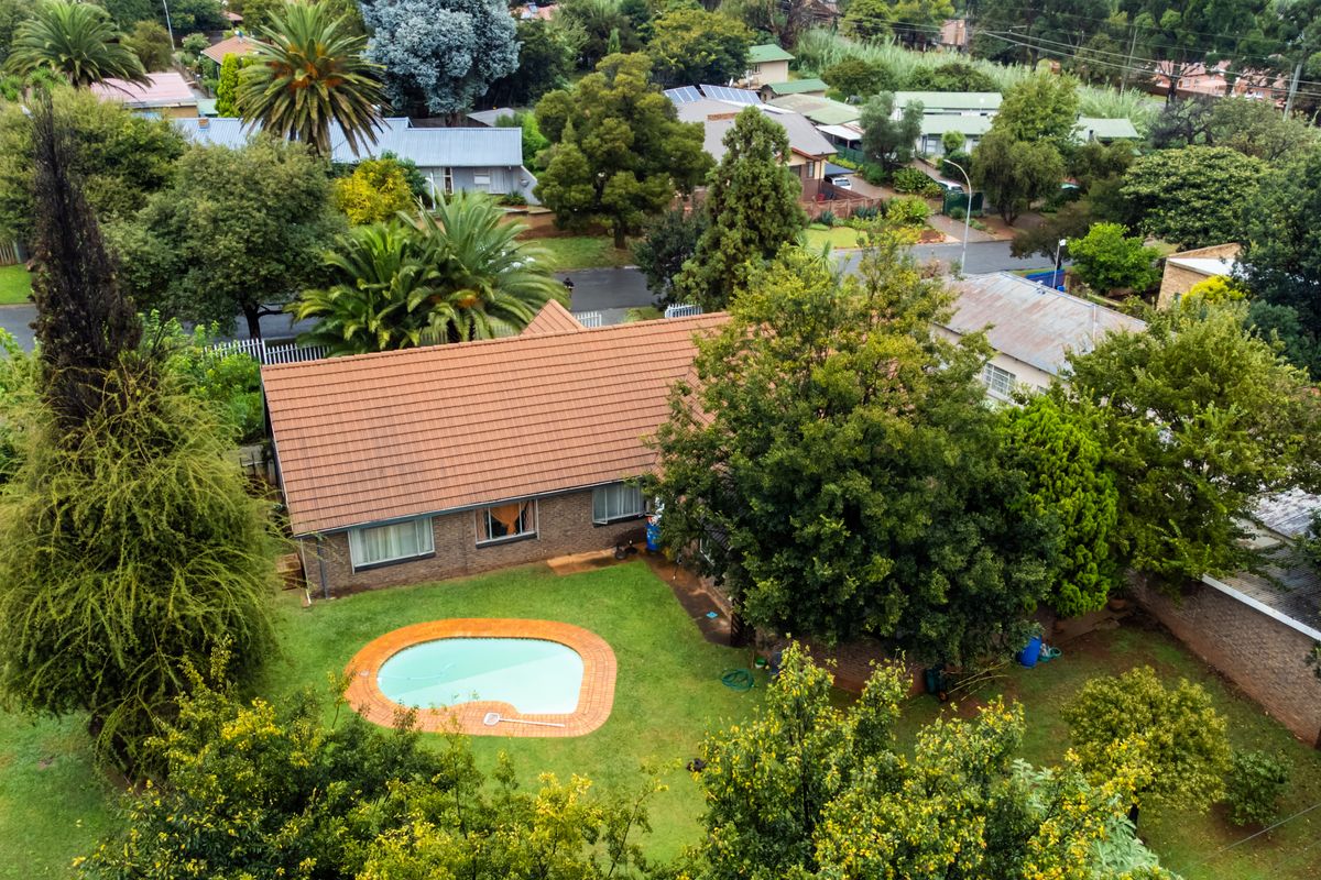 Spacious family home in Rensburg, Heidelberg - Photo 5
