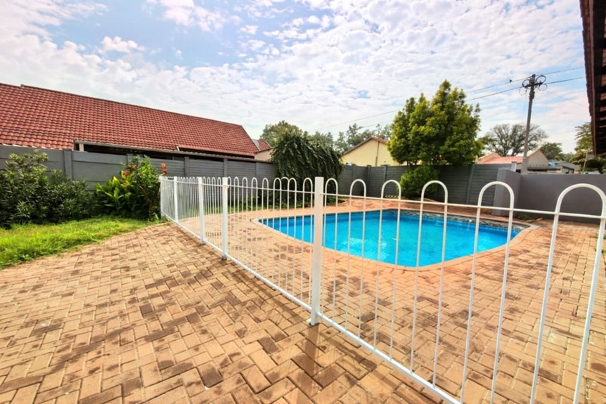 Newly renovated property for sale in Sasolburg - Photo 2