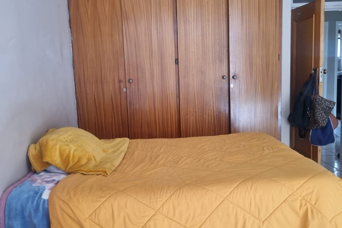 GROUND FLOOR GEM IN THREE RIVERS PROPER – LOCK UP & GO LIVING AT ITS BEST! - Photo 4