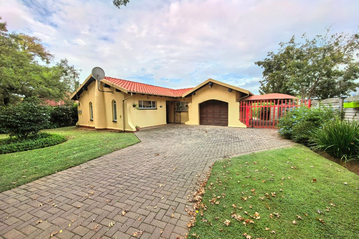 Move-in ready family house for sale in Vaalpark - Photo 4