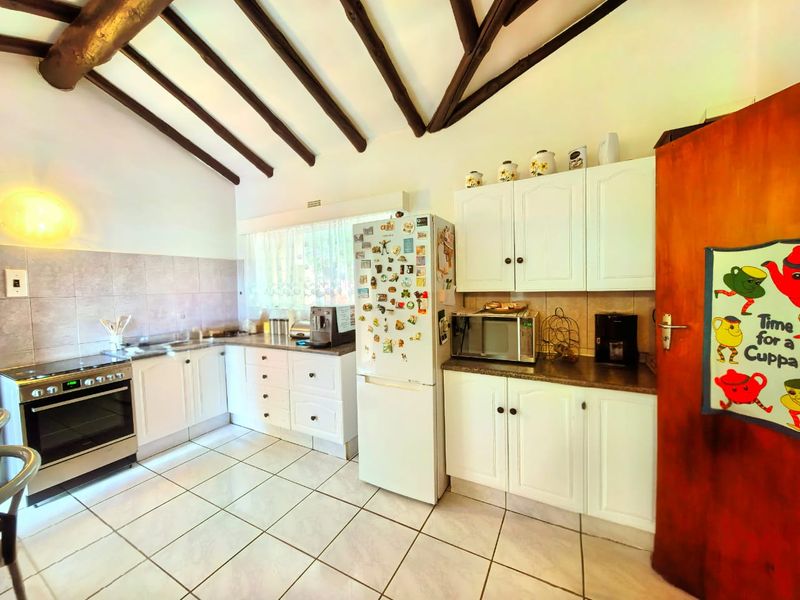 Move-in ready family house for sale in Vaalpark - Photo 6