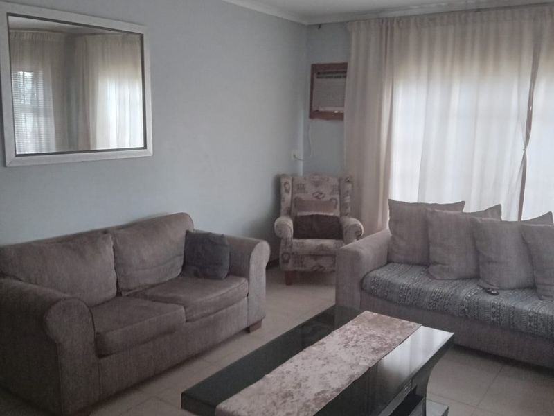 House For Sale In Esikhawini - Photo 6