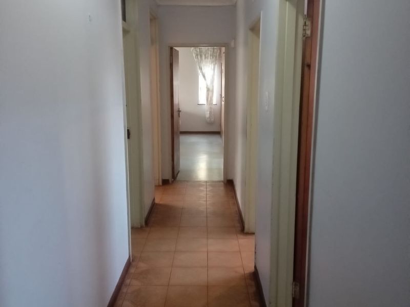 House For Sale In Esikhawini - Photo 4