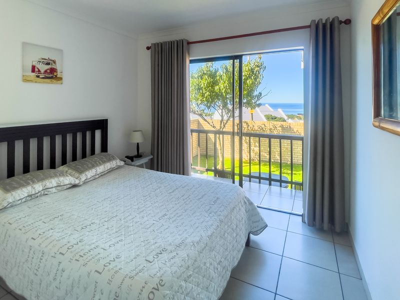 Low maintenance home in secure estate - Photo 4