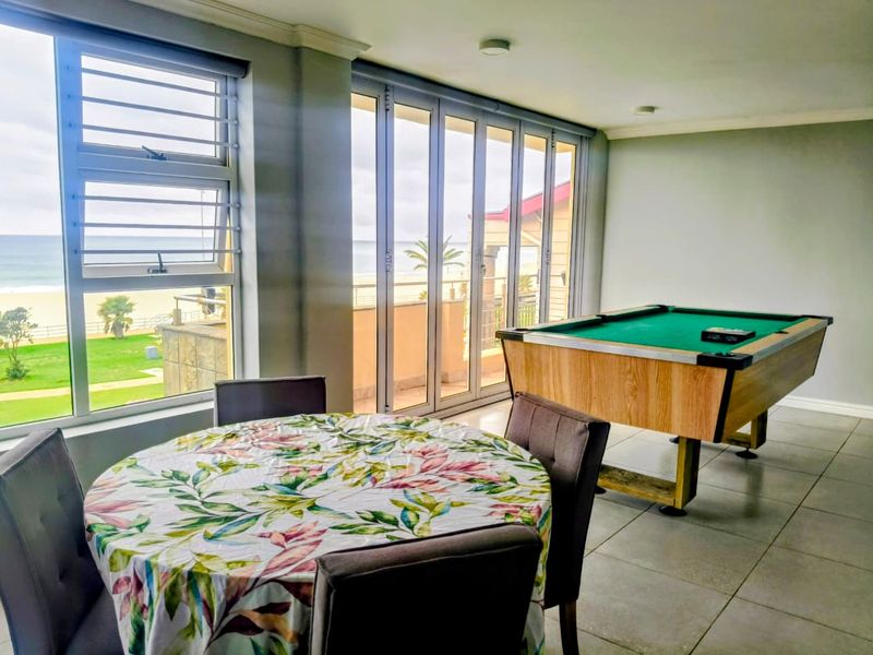 Beachfront Luxury Living on Jeffreys Bay’s Main Beach - Photo 9