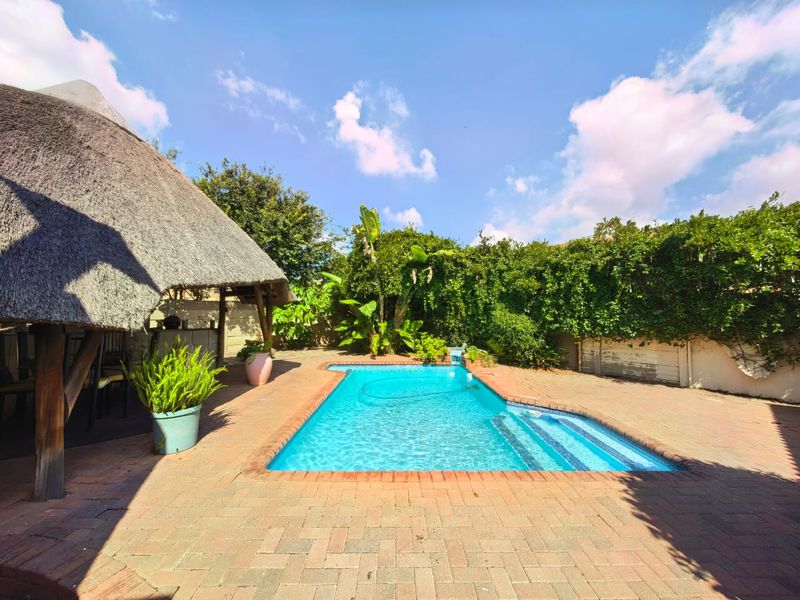 Modern family house for sale in Vaalpark with lots of extras - Photo 4