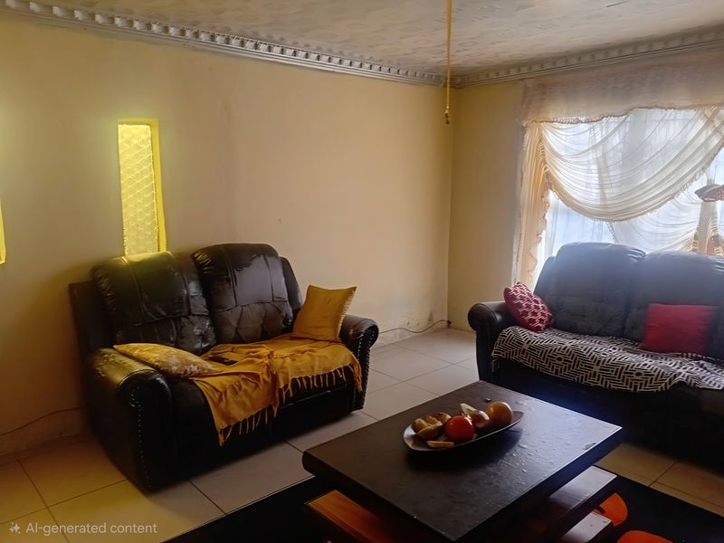 Prime Opportunity: 3-Bedroom Residence with Expansive Grounds - Photo 4