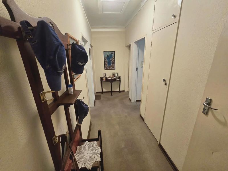 Charming 3-Bedroom Townhouse in Secure Complex – Three Rivers Proper. - Photo 9