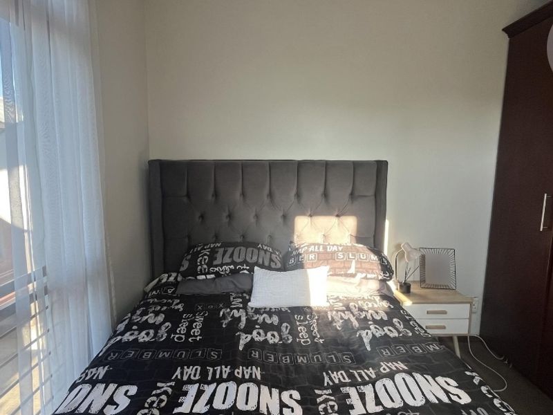 1-Bedroom Apartment with Exceptional Value - Photo 6