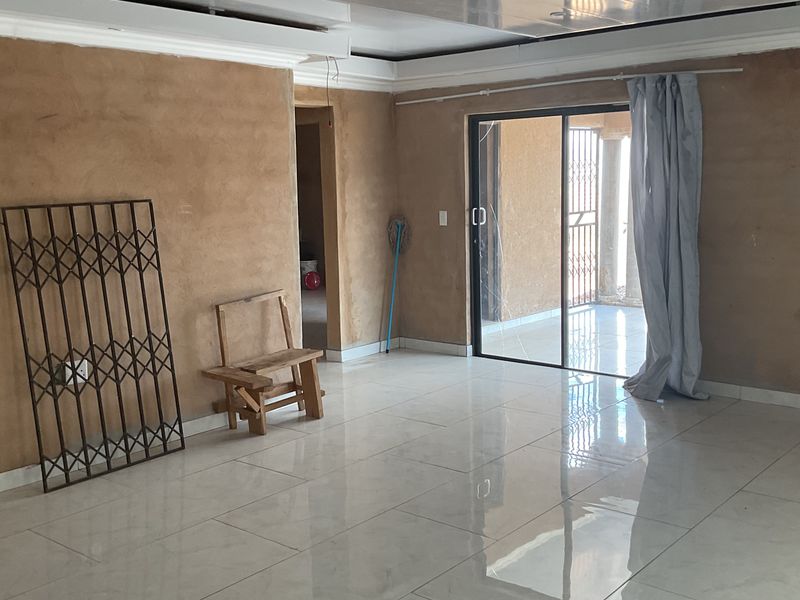 Freestanding For Sale In Soshanguve - Photo 9