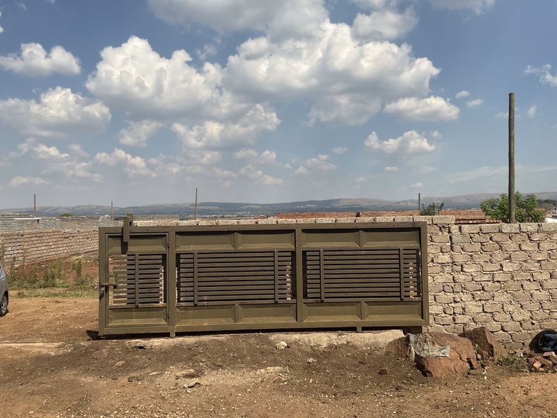 Freestanding For Sale In Soshanguve - Photo 8