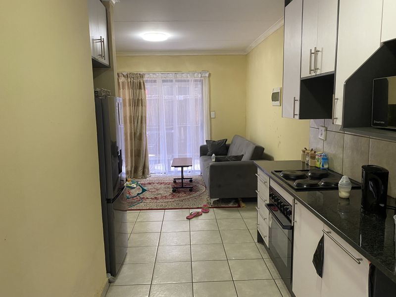 2 Bedroom Apartment in Rynfield Benoni - Photo 3