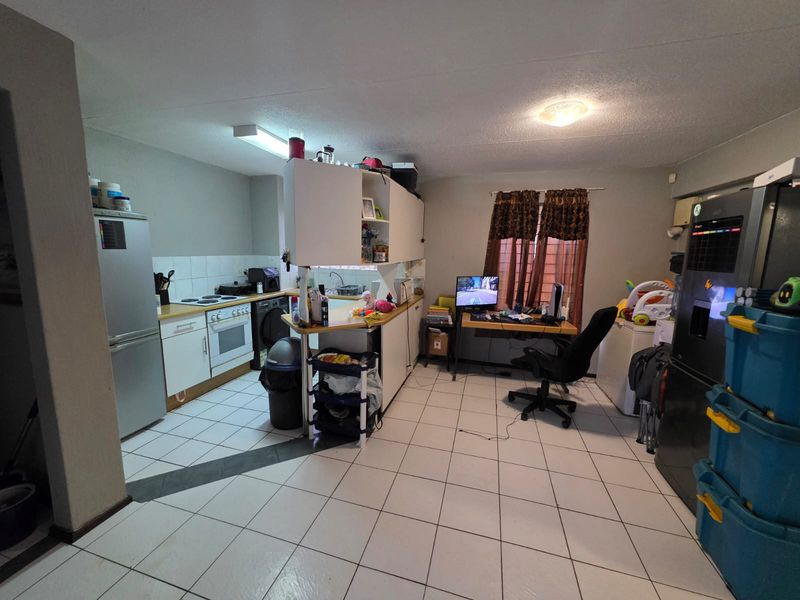 Beautiful Ground Floor Unit to Rent in Vaalpark! - Photo 3