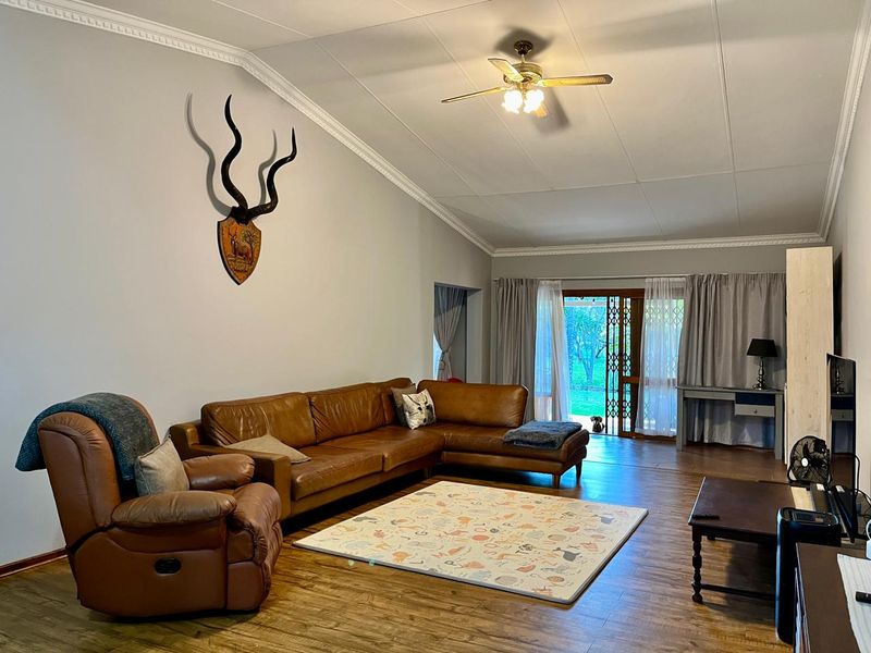 Modern 3-Bedroom Home with Eco-Friendly Features in Secure Palmeira Estate, Bela Bela - Photo 4