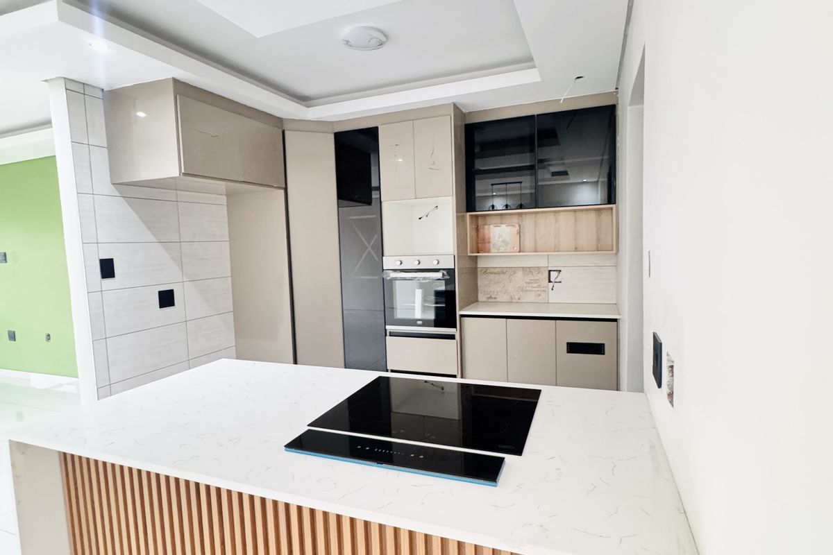 A Rare Gem in Aerorand – Brand-New 4 Bedroom Luxury Home - Photo 3