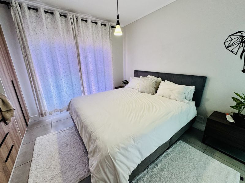 Modern 3-Bedroom Ground Floor Apartment in Munyaka Lifestyle Estate, Waterfall City, Midrand - Photo 6