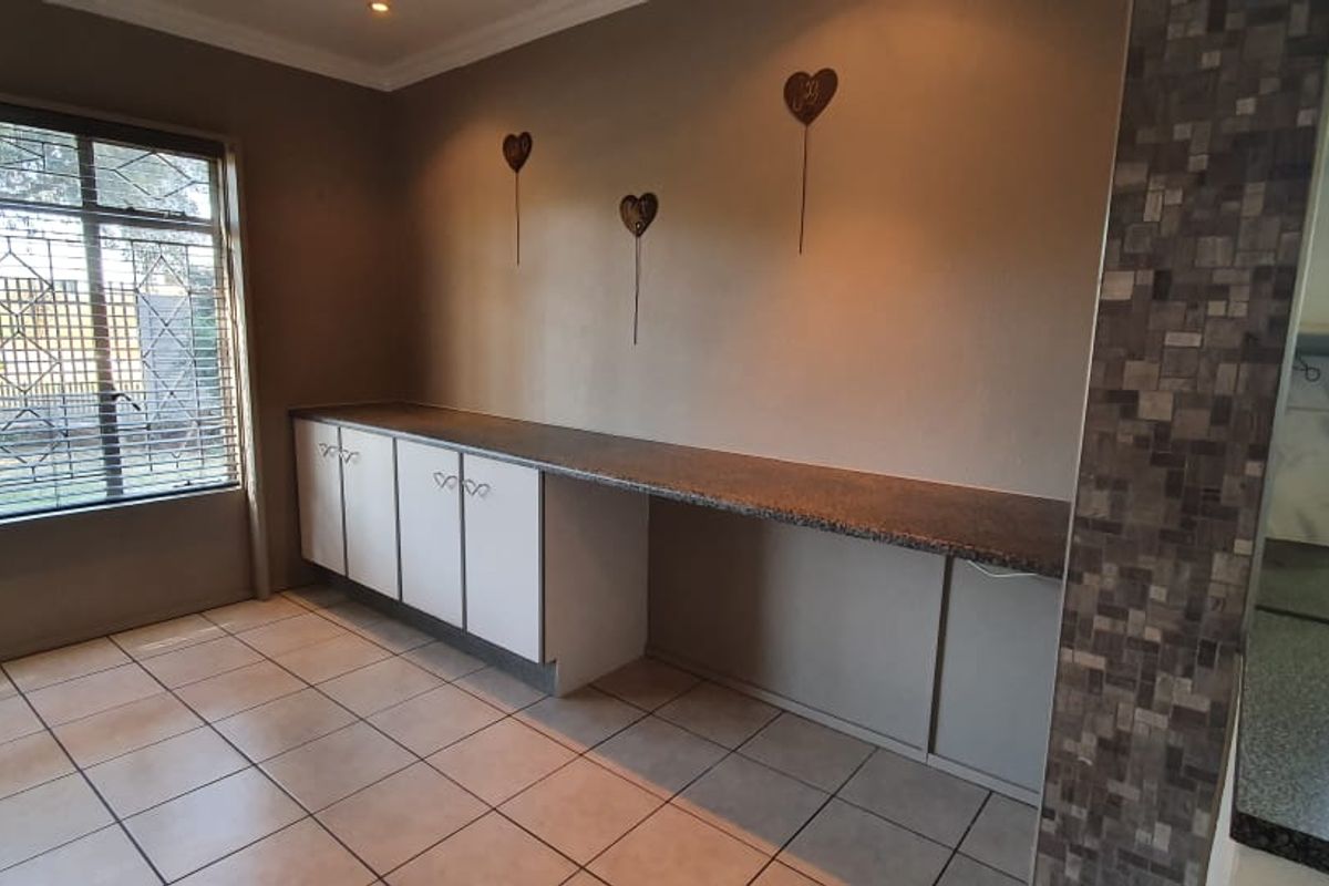 Stunning Family Home for Sale in Arconpark - Photo 4