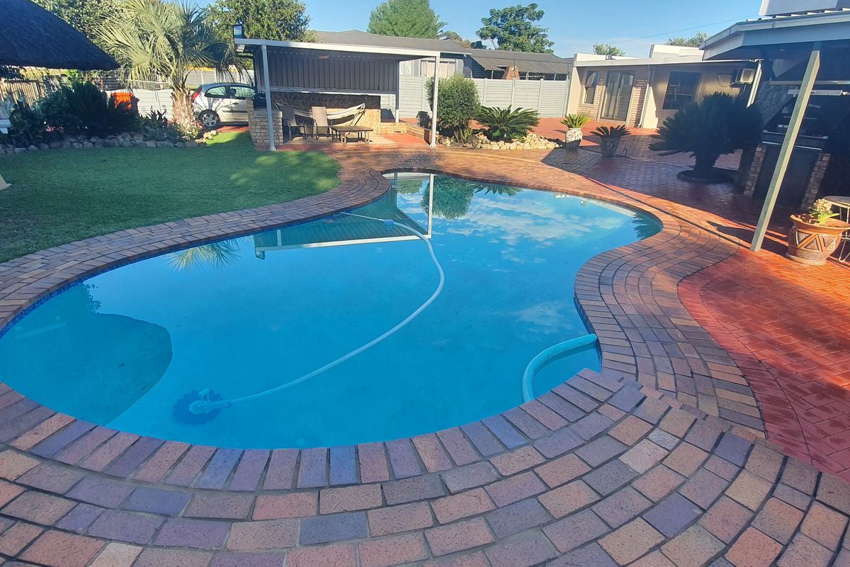 Beautiful home plus 2 flatletts - Photo 5